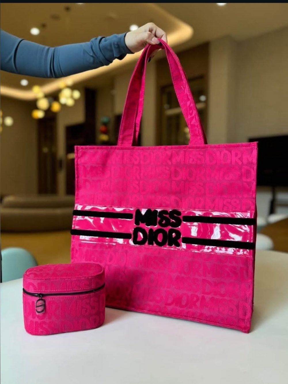 Dior Hot Pink Miss Dior Tote NEW IN BAG- GWP - Picture 2 of 5